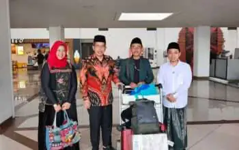 Kabid Penais Kemenag Jatim Menjemput Koordinator Dai 3T di Bandara Juanda